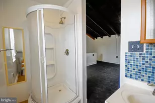 4327 Cresson St, Philadelphia, PA 19127 - Photo 32