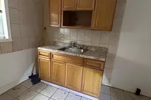 3323 Mutter St, Philadelphia, PA 19140 - Photo 2