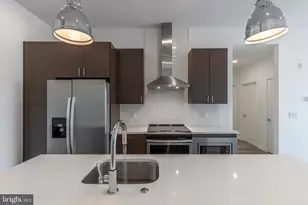 710 N 16th St, Philadelphia, PA 19130 - Photo 1