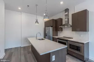 710 N 16th St, Philadelphia, PA 19130 - Photo 4