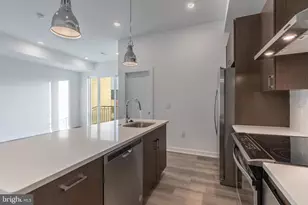 710 N 16th St, Philadelphia, PA 19130 - Photo 6