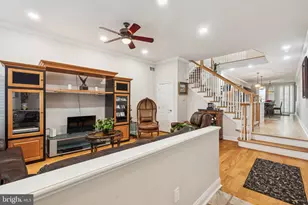 789 S 2nd St, Philadelphia, PA 19147 - Photo 2