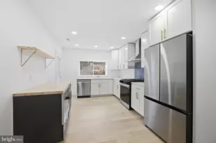 1022 McKean St, Philadelphia, PA 19148 - Photo 6