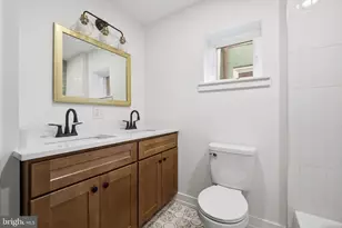 1022 McKean St, Philadelphia, PA 19148 - Photo 14