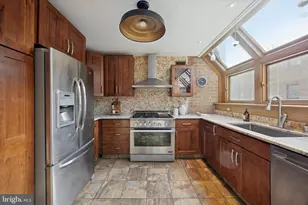 2029 Naudain St, Philadelphia, PA 19146 - Photo 8