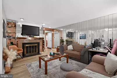 4000 Gypsy Lane #527, Philadelphia, PA 19129 - Photo 2