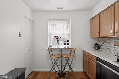 4000 Gypsy Lane #527, Philadelphia, PA 19129 - Photo 8