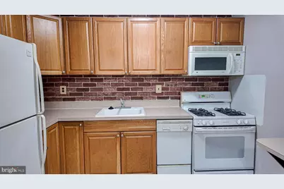 3303 S Keswick Circle, Philadelphia, PA 19114 - Photo 8