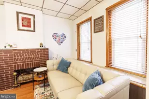 918 Daly St, Philadelphia, PA 19148 - Photo 2