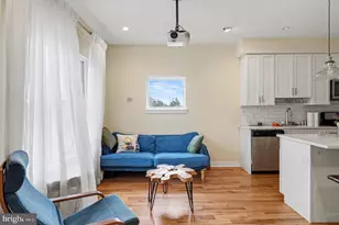 7038 Pipers Glen Wy, Philadelphia, PA 19119 - Photo 4