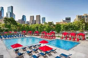 2200 Benjamin Franklin Pkwy, Philadelphia, PA 19130 - Photo 18