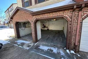 13087 Blakeslee Dr, Philadelphia, PA 19116 - Photo 2