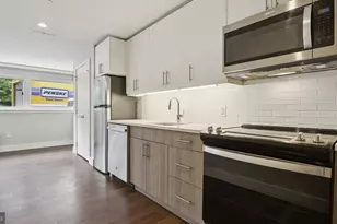 2200 Benjamin Franklin Pkwy, Philadelphia, PA 19130 - Photo 6