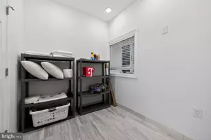 2542 Arcadia St, Philadelphia, PA 19125 - Photo 10