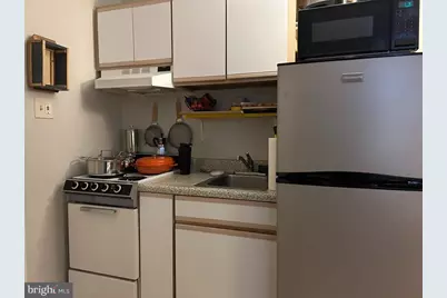 1227 Spruce Street #1R, Philadelphia, PA 19107 - Photo 6