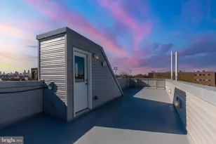 2327 N 3rd St, Philadelphia, PA 19133 - Photo 22