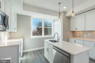 2327 N 3rd St, Philadelphia, PA 19133 - Photo 10