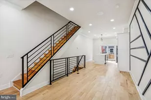 604 McKean St, Philadelphia, PA 19148 - Photo 8