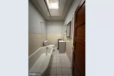 2046 Conlyn Street, Philadelphia, PA 19138 - Photo 8