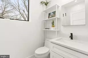 263 Hermitage St, Philadelphia, PA 19127 - Photo 34