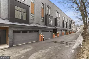 263 Hermitage St, Philadelphia, PA 19127 - Photo 2