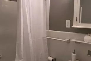 2031 Locust St, Philadelphia, PA 19103 - Photo 12