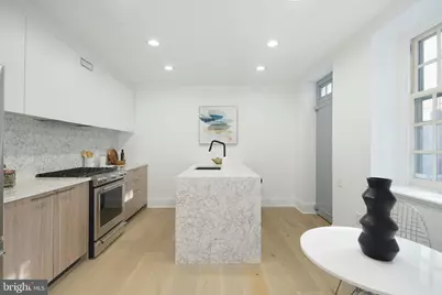 2115 Fitzwater Street, Philadelphia, PA 19146 - Photo 4