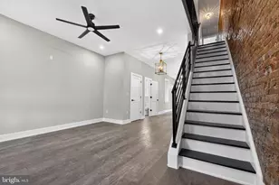 34 W Sharpnack St, Philadelphia, PA 19119 - Photo 2