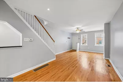 2042 E Huntingdon Street, Philadelphia, PA 19125 - Photo 12