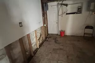 5801 Brush Rd, Philadelphia, PA 19138 - Photo 32