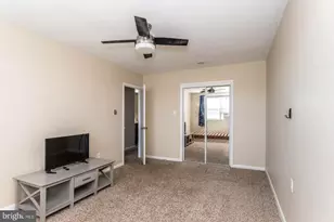 8113 Ferndale St, Philadelphia, PA 19111 - Photo 32