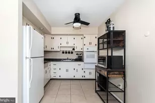 8113 Ferndale St, Philadelphia, PA 19111 - Photo 26