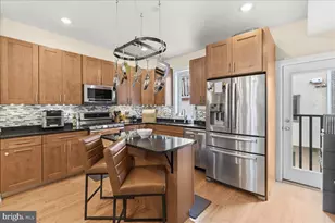 2114 Berges St, Philadelphia, PA 19125 - Photo 14