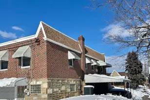 1734 Strahle St, Philadelphia, PA 19152 - Photo 8