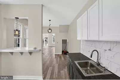 521 W Rockland Street, Philadelphia, PA 19120 - Photo 20