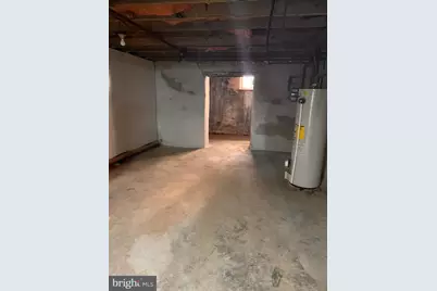 521 W Rockland Street, Philadelphia, PA 19120 - Photo 24