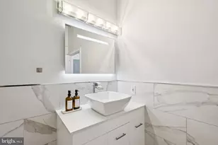 2200 Arch St, Philadelphia, PA 19103 - Photo 24