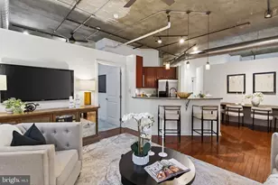 113 N Bread St, Philadelphia, PA 19106 - Photo 4