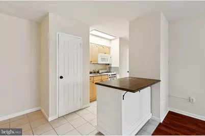 2101 Chestnut Street #719, Philadelphia, PA 19103 - Photo 8