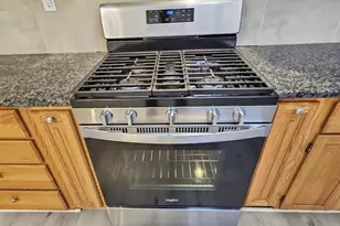 637 N 32nd St, Philadelphia, PA 19104 - Photo 10