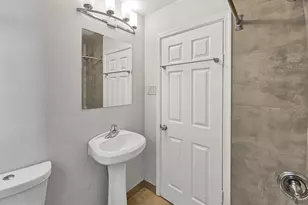 637 N 32nd St, Philadelphia, PA 19104 - Photo 20