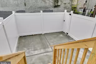 902 W Susquehanna Ave, Philadelphia, PA 19122 - Photo 16