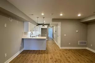 2402 N 2nd St, Philadelphia, PA 19133 - Photo 2