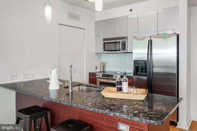 2101 Market Street #2805, Philadelphia, PA 19103 - Photo 20