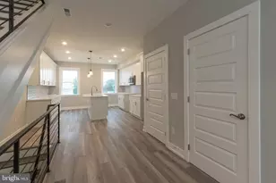 135 W Huntingdon St, Philadelphia, PA 19133 - Photo 10