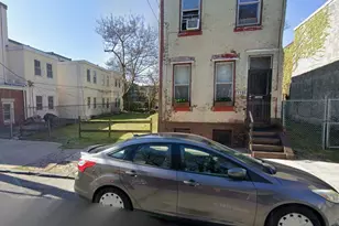 1106 W Somerset St, Philadelphia, PA 19133 - Photo 1