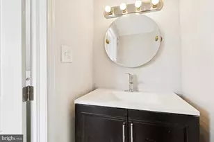 129 Leverington Ave, Philadelphia, PA 19127 - Photo 10