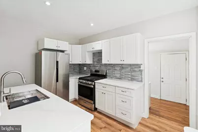 129 Leverington Avenue, Philadelphia, PA 19127 - Photo 8