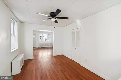 129 Leverington Avenue, Philadelphia, PA 19127 - Photo 6