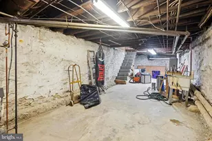 129 Leverington Ave, Philadelphia, PA 19127 - Photo 22